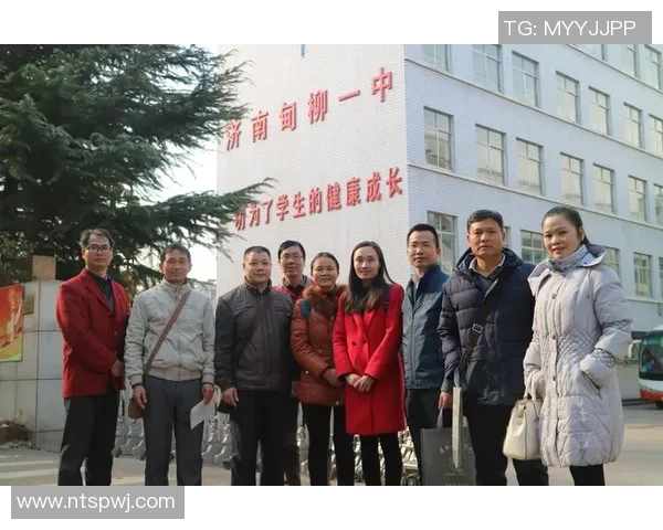 刘芳独家揭秘足球世界的独特见解与实战经验分享